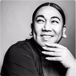 QueenMelo Esguerra QueenMelo Esguerra